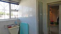 Main Bathroom - 8 square meters of property in Shallcross 