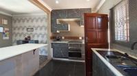 Kitchen - 14 square meters of property in Eloffsdal