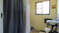 Bathroom 1 - 6 square meters of property in Elandsvlei 249-Iq