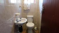 Guest Toilet - 2 square meters of property in St Micheals on Sea