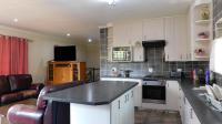 Kitchen - 17 square meters of property in St Micheals on Sea