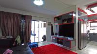 Lounges - 15 square meters of property in Greenstone Hill