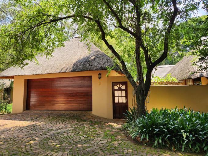 4 Bedroom House for Sale For Sale in Hartbeespoort - MR615562