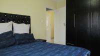 Main Bedroom - 12 square meters of property in Protea Glen