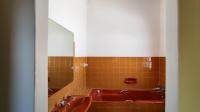 Bathroom 1 - 3 square meters of property in Hazeldene