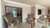 Dining Room - 20 square meters of property in Rothdene