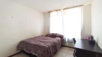 Bed Room 1 - 15 square meters of property in Pretoria North
