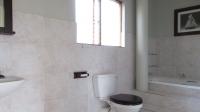 Bathroom 1 - 7 square meters of property in Winchester Hills