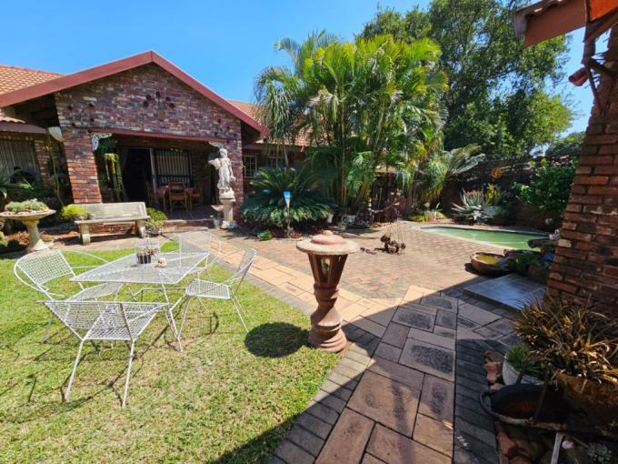 3 Bedroom House for Sale For Sale in Rustenburg - MR617682