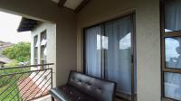 Balcony - 8 square meters of property in Maroeladal