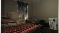 Bed Room 1 - 11 square meters of property in Glen Ridge (Gauteng - West)