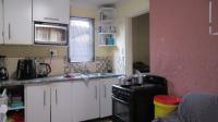 Kitchen - 8 square meters of property in Glen Ridge (Gauteng - West)