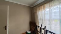 Bed Room 1 - 7 square meters of property in Crystal Park