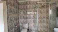 Main Bathroom - 7 square meters of property in Pomona
