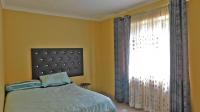 Bed Room 2 - 12 square meters of property in Warner Beach