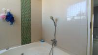 Bathroom 1 - 5 square meters of property in Blackheath - JHB