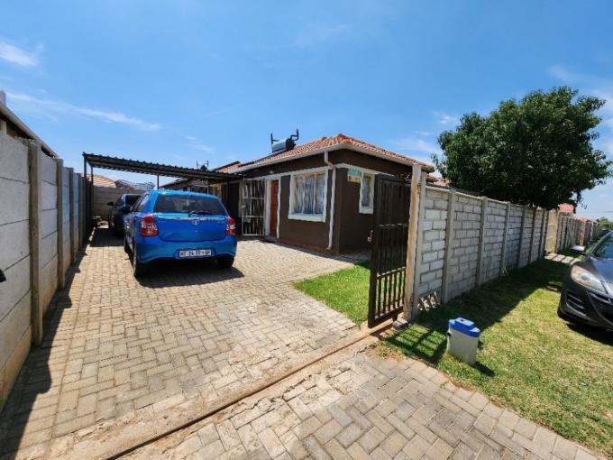 3 Bedroom House for Sale For Sale in Alberton - MR619048