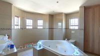 Main Bathroom - 18 square meters of property in Rietvlei View Country Estates