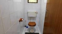 Bathroom 1 - 16 square meters of property in Wentworth 