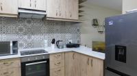 Kitchen - 8 square meters of property in Mount Edgecombe 