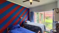Bed Room 3 - 13 square meters of property in Van Riebeeckpark