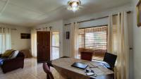 Dining Room - 12 square meters of property in Klopperpark