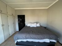 Main Bedroom of property in Woodlands - PMB
