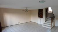 Lounges - 35 square meters of property in Kingsburgh