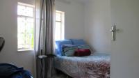 Bed Room 1 - 10 square meters of property in Witpoortjie
