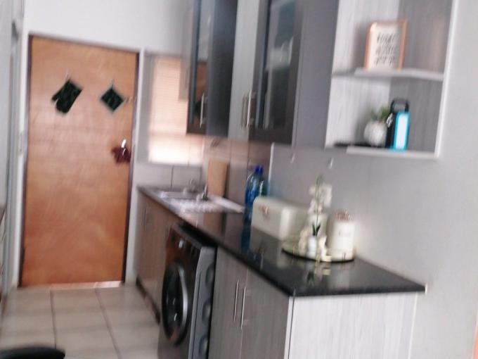 2 Bedroom Apartment for Sale For Sale in Pretoria North - MR622306