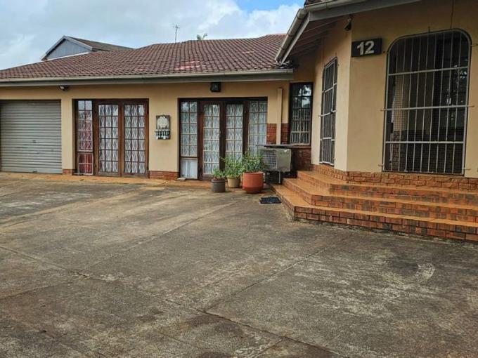 5 Bedroom House for Sale For Sale in Nyala Park - MR622553