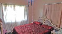 Main Bedroom - 16 square meters of property in Townview