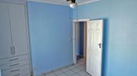 Bed Room 1 - 12 square meters of property in Margate