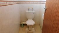 Guest Toilet - 3 square meters of property in Palmiet