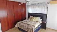 Main Bedroom - 22 square meters of property in Illovo Glen 