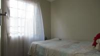 Bed Room 1 - 5 square meters of property in Palm Ridge