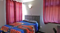Bed Room 1 - 14 square meters of property in Bulwer (Dbn)