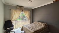 Bed Room 3 - 16 square meters of property in Flora Gardens