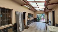 Patio - 49 square meters of property in Flora Gardens