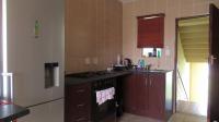 Kitchen - 6 square meters of property in Aeroton
