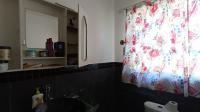 Main Bathroom - 5 square meters of property in The Orchards