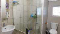 Bathroom 2 - 11 square meters of property in Westville 