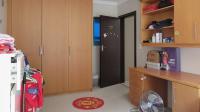 Bed Room 2 - 14 square meters of property in Glenvista