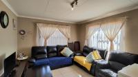 Lounges - 15 square meters of property in Alliance