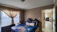 Main Bedroom - 13 square meters of property in Alliance