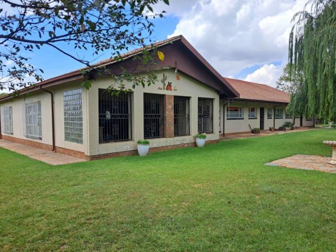Smallholding for Sale For Sale in Withok Estates - MR625375