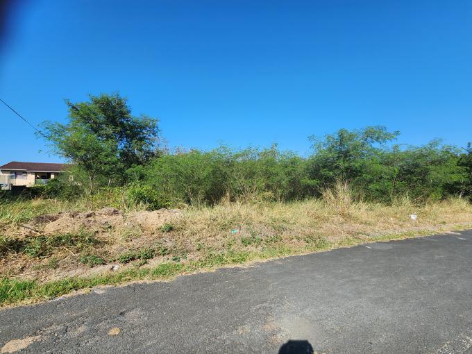 Land for Sale For Sale in Mandini - MR626815