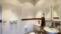 Bathroom 1 - 6 square meters of property in Primrose Hill