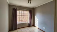 Bed Room 2 - 13 square meters of property in Greenstone Hill