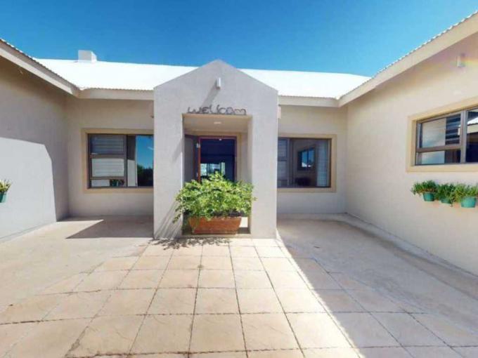 3 Bedroom House for Sale For Sale in Upington - MR628809